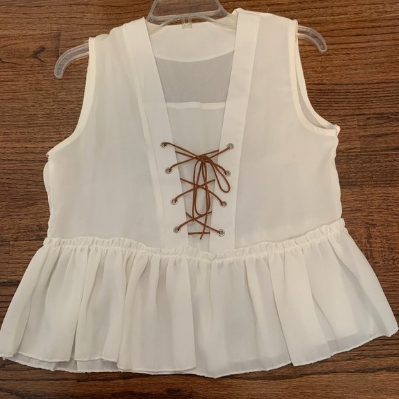 Women's White Lace Up Ruffle Top - Picture 1 of 2
